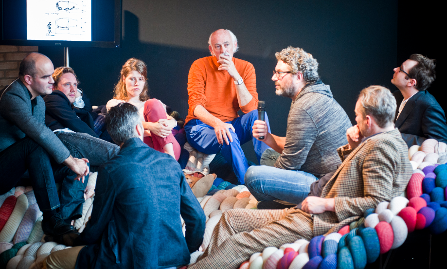 Designers in debat in het Lichtbed op de Interieur Biënnale Kortrijk
